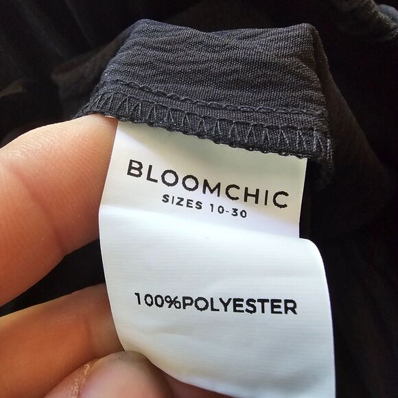 Bloomchic Pants Women's 1X Button Accent Elastic Waist Pocket Black NWT - Picture 10 of 15